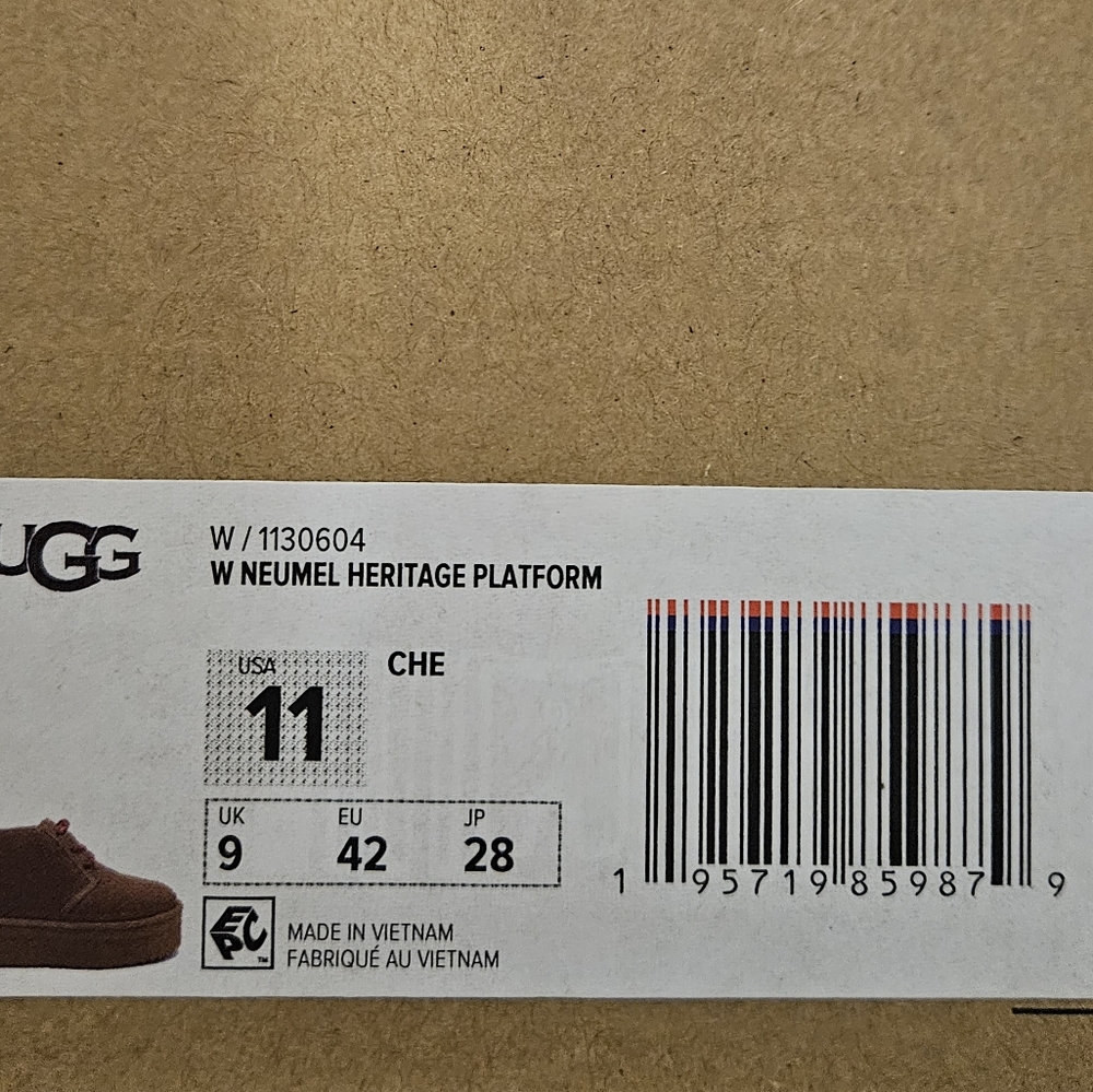 UGG NUEMEL "HERITAGE" PLATFORM BOOT - Picture 8 of 9